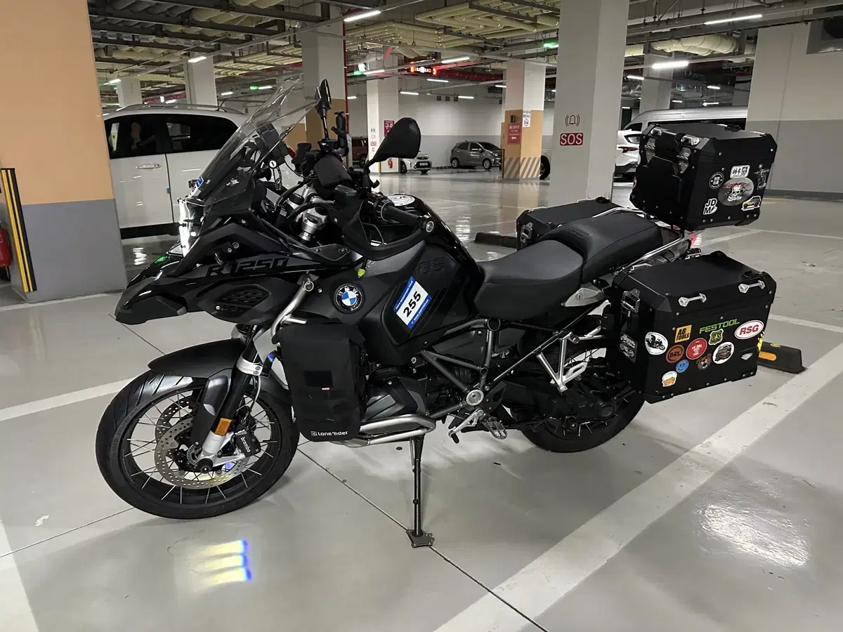 BMW R1250GS 어드방